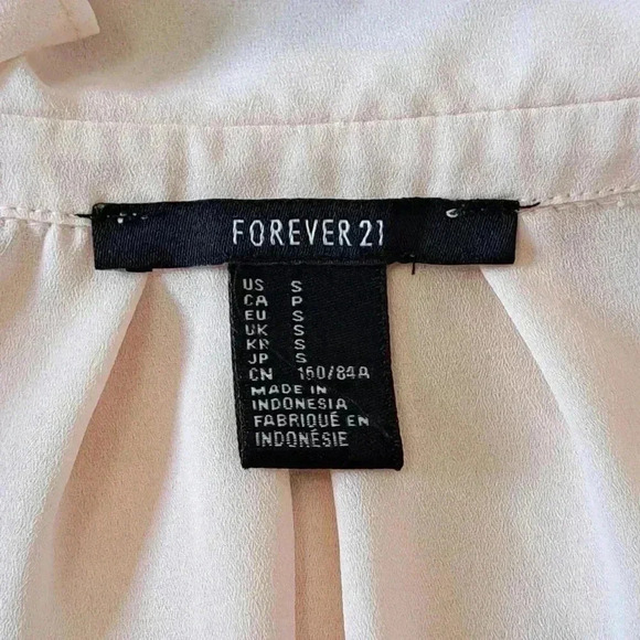 Forever 21  Sleeveless Blouse Pake Pink Small Ruffle Lightweight Semi Sheer - Picture 4 of 9